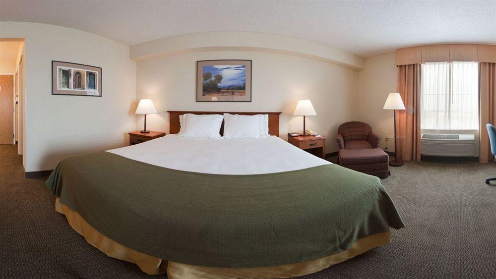 Express North - Glendale By Ihg 3*